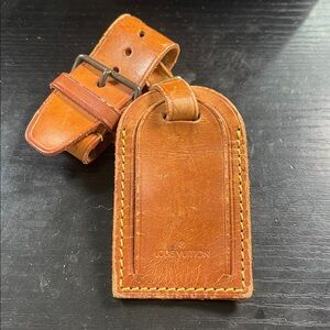 Free LV Luggage Tag  Follow IG@ Zaddy_waleed